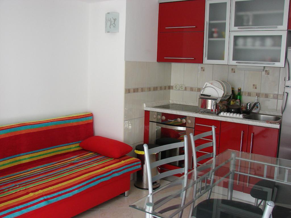 Bruna Apartment 라브 객실 사진